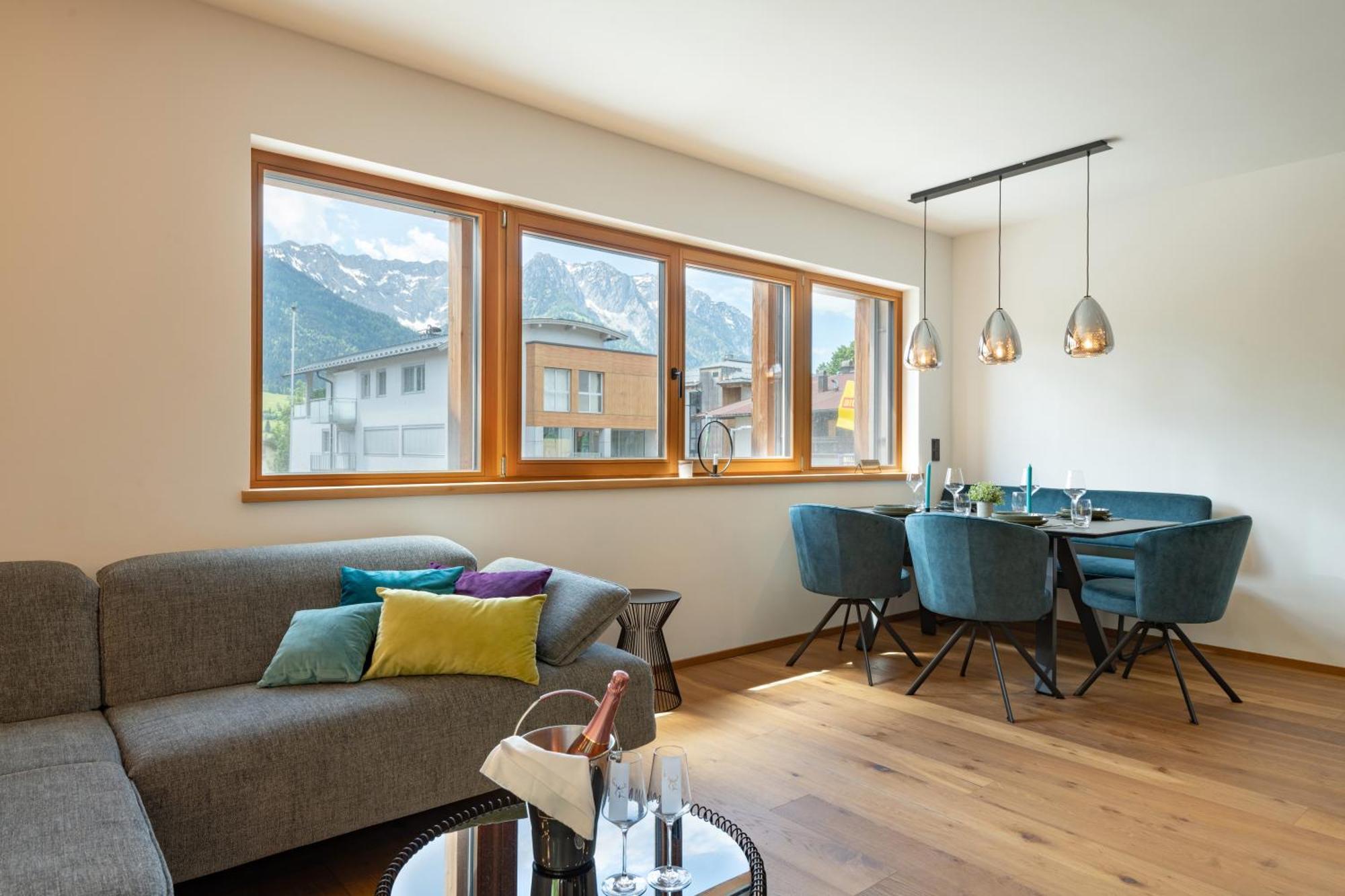 Apartment Seeglueck Am Walchsee - Sehr Stylisch, Zentral Und Neuerbaut Luaran gambar